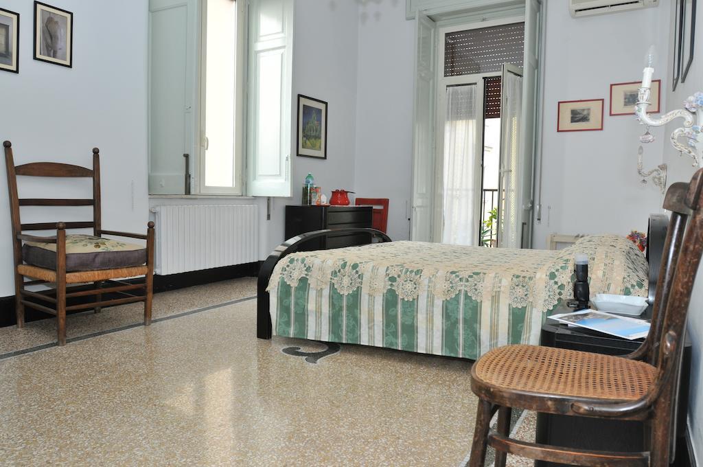 La Concordia Bed & Breakfast เนเปิลส์ ห้อง รูปภาพ